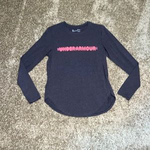 EUC UNDER ARMOUR LONG SLEEVE TEE